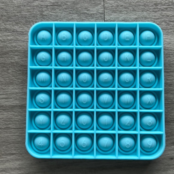 CHUCKLE AND ROAR Pop It - Picture 5 of 7